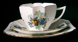 �V�F���[/�N�C�[���A���E�g���I