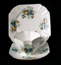 �V�F���[�E�N�C�[���A���E�Q�O�V�V