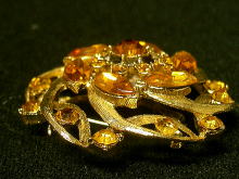 アクセサリー,ブローチ,アメリカ製,ゴールド&ラインストーン