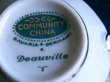 �o�[�o���A,�f�~�^�X