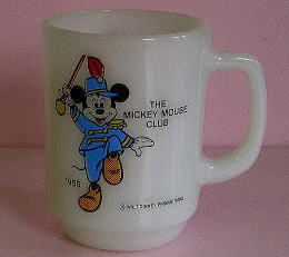 �t�@�C���[�L���O�E�~�b�L�[�}�E�X�E�}�O