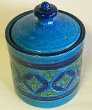 �k���E�X�J���W�i�r�A