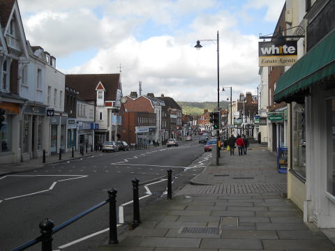 �C�M���X�����t���I�s�E�C�M���X�̒n���̒��h�[�L���O�̃A���e�B�[�N�߂���