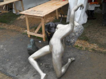 �A�[�f�B���O���[�iArdingly�j�̃A���e�B�[�N�t�F�A�Ō�������