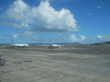 ニュージーランド・北島のんびり紀行（オークランド空港からレンタカーで出発）
